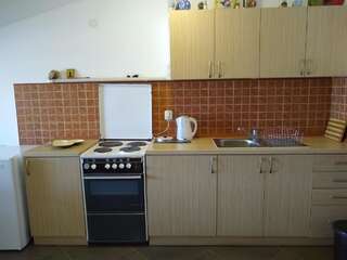 Апартаменты Apartmani Neda Bane Петровац Номер-студио с балконом и видом на море (для 4 взрослых)-14