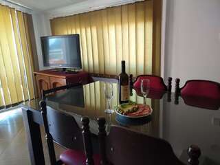 Апартаменты Apartmani Neda Bane Петровац Номер-студио с балконом и видом на море (для 4 взрослых)-16